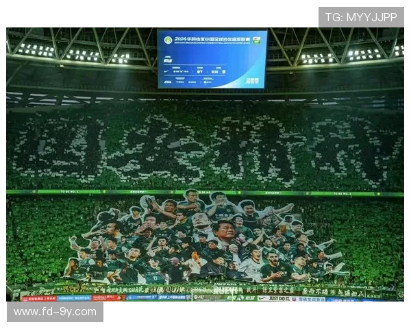 精彩足球看台集锦直播呈现巅峰瞬间全景畅享赛事激情盛宴震撼来袭 精彩足球看台集锦直播呈现巅峰瞬间全景畅享赛事激情盛宴震撼来袭